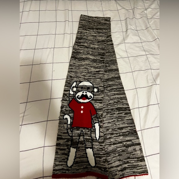 Scarf - Picture 1 of 1